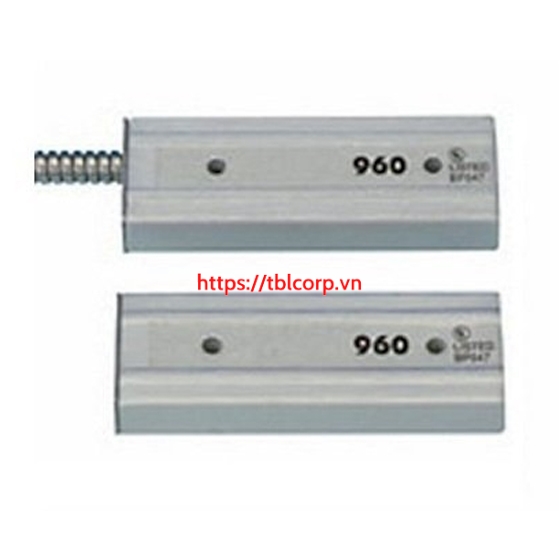 960 Cảm biến từ tính gắn trên bề mặt XTP