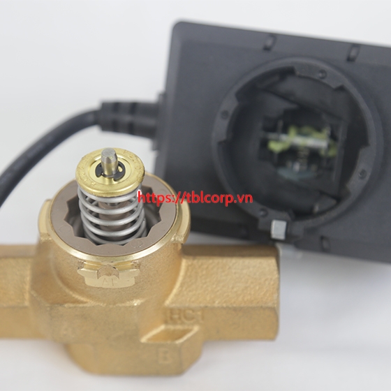RVC4013AP1000T Van điều khiển 2 ngã FCU Resideo